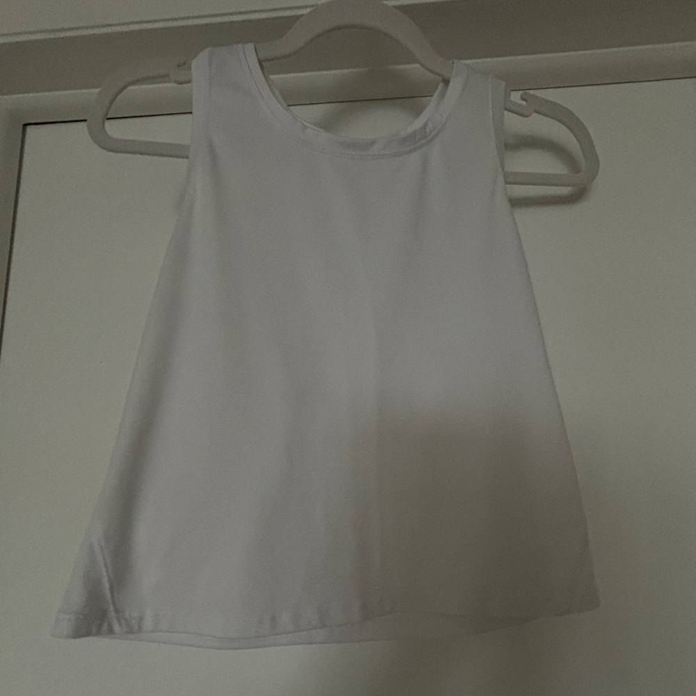 White yoga tank
